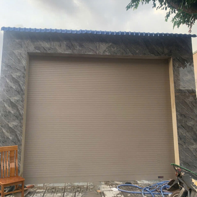 Hình ảnh một bộ cửa cuốn Đức sang trọng thời gian sửa dụng lên đến 20 năm